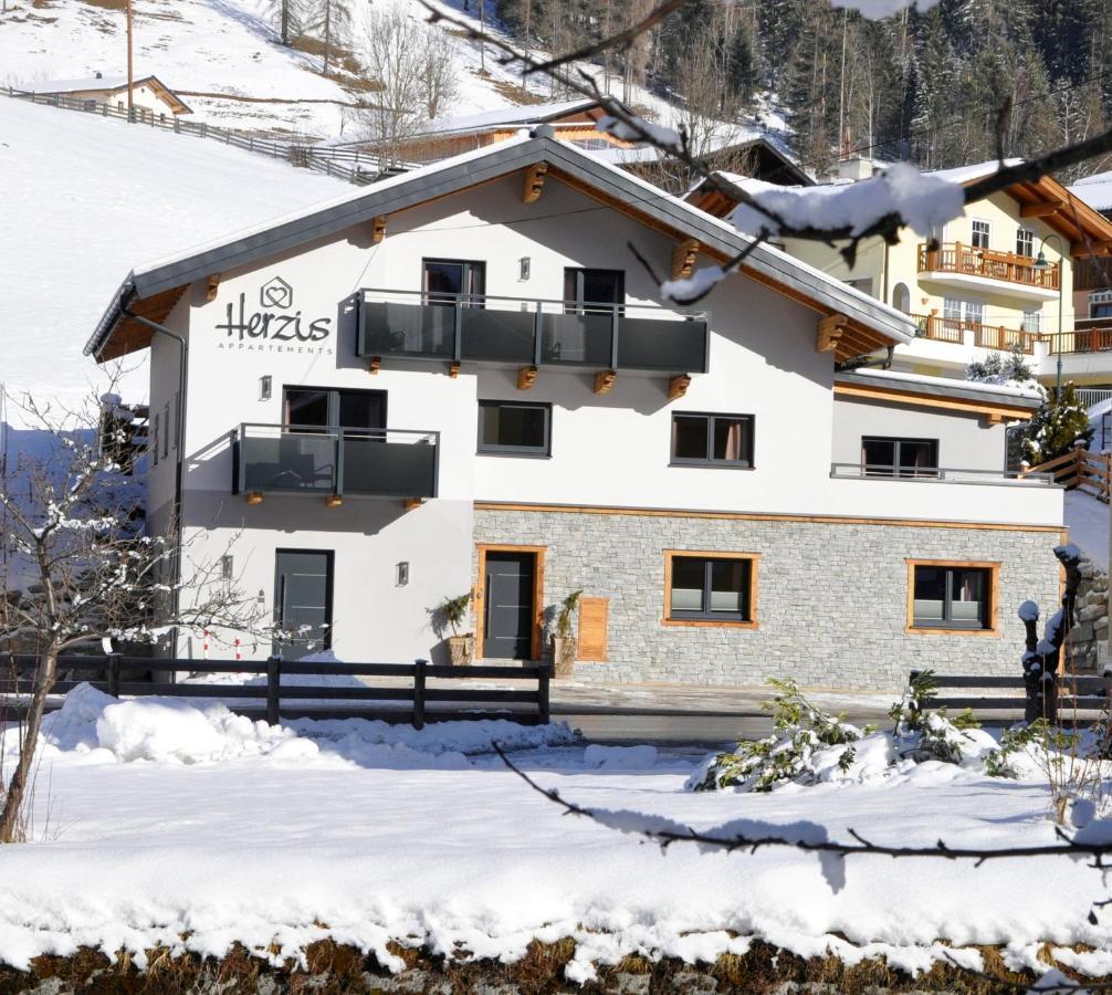 Herzis Appartements Wagrain Exterior foto